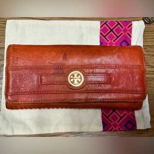 Tory Burch Wallet w/ Dust Bag, Orange Leather, GUC